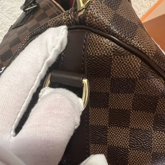 Louis Vuitton Limited Edition Damier Ebene Patches Speedy Bandouliere 30 Satchel - Picture 5 of 15
